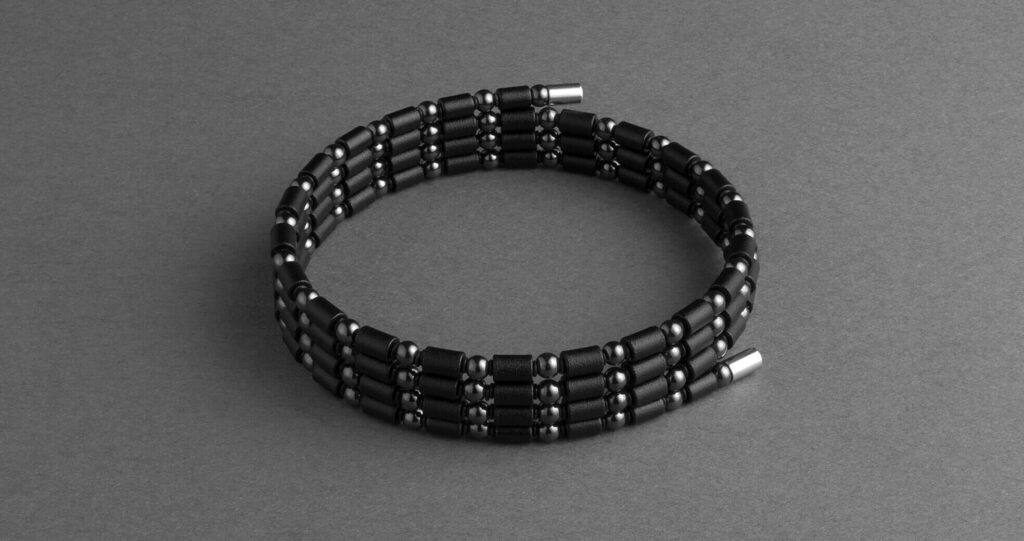 コアフォースループ ブラック　COREFORCE LOOP　BLACK